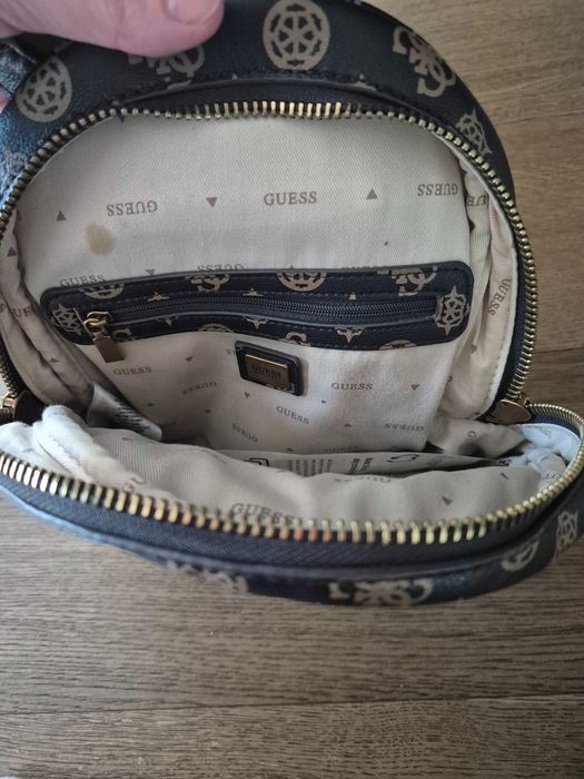 Plecak maly marki Guess