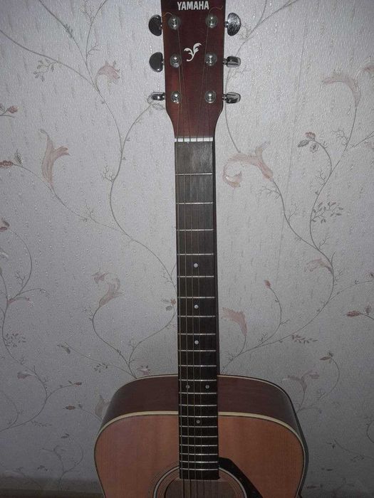 Гитара Yamaha f370