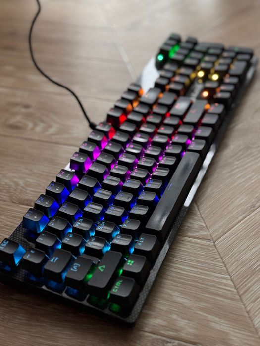 Klawiatura gamingowa mechaniczna A4Tech Bloody B810R RGB