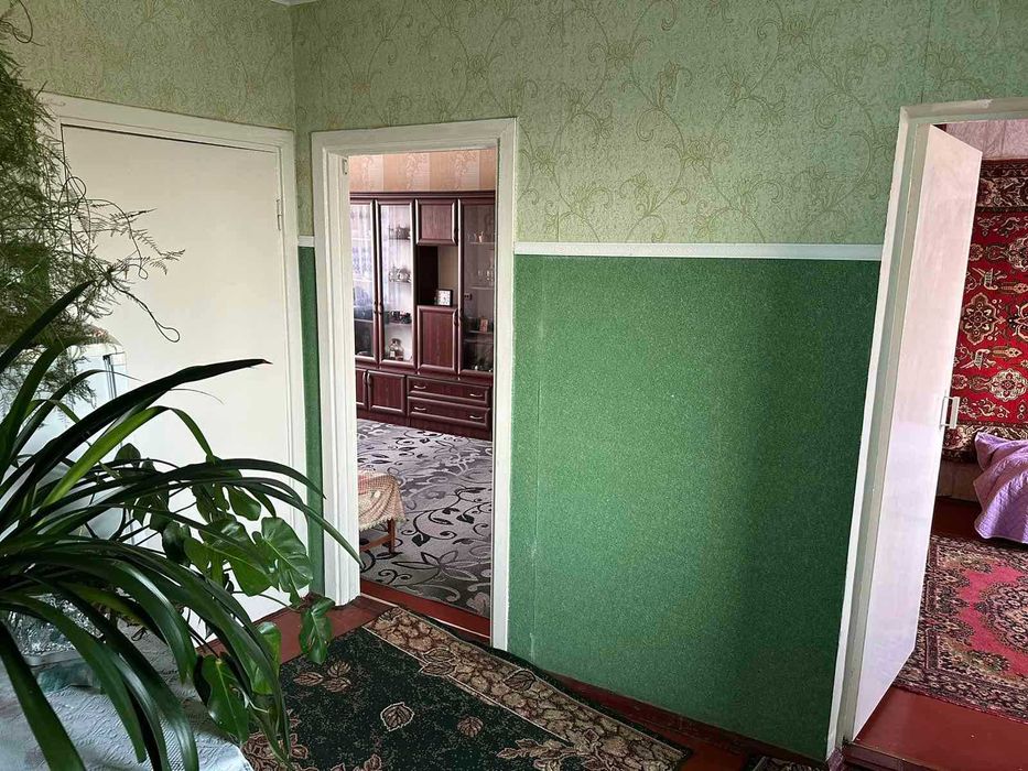 5-кімнатна квартира