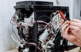 Ремонт кофемашин и кофеварок с гарантией / Обслуживание / Сервис