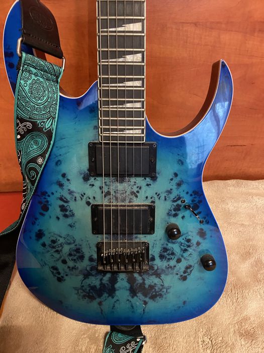 Gitara Ibanez aqua