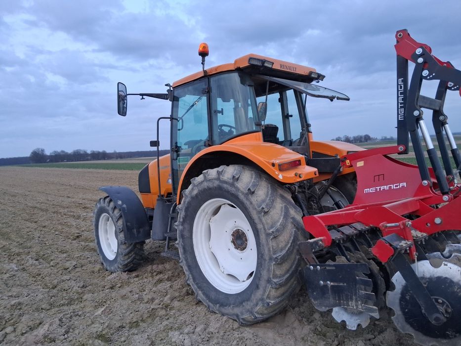 Renault Ares 610 rz