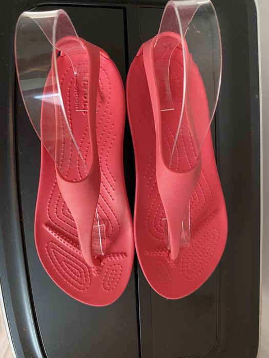 Japonki Crocs Serena Flip Poppy r. 36/37 W6