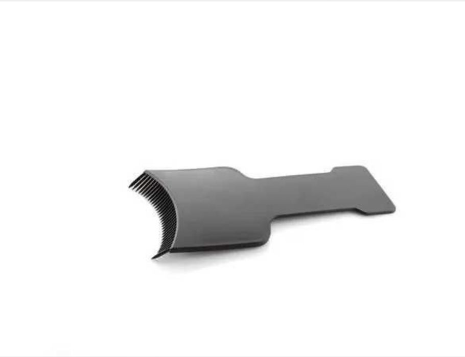 Аксесуар для фарбування волосся гребінець