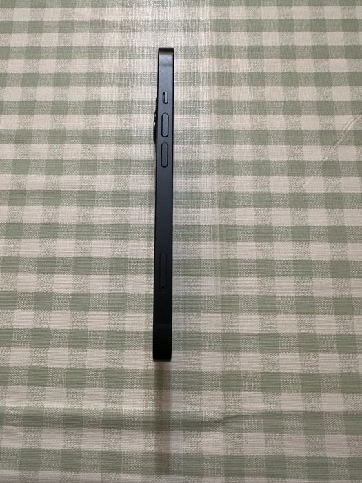 Продам iphone 13 128gb