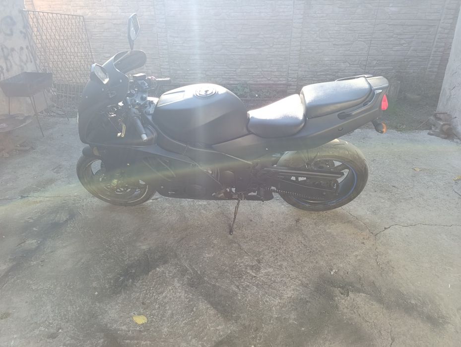 Kawasaki ninja zx6r