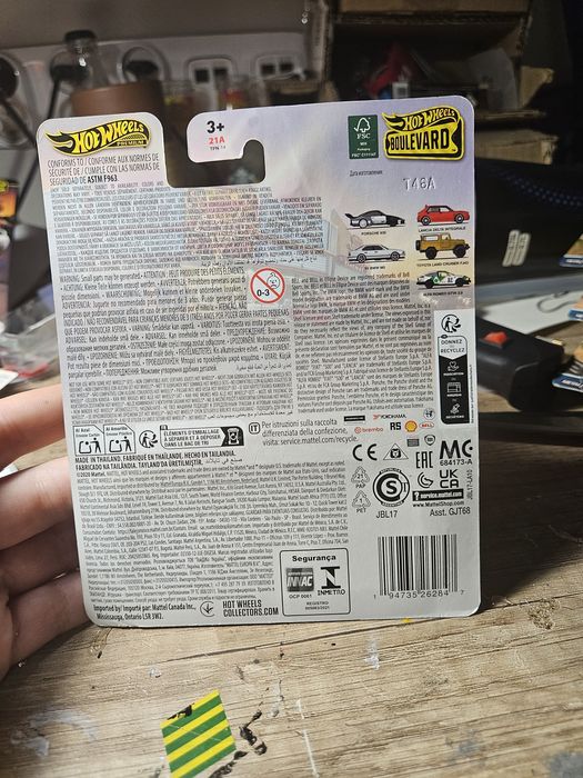 Hot wheels premium porsche 935