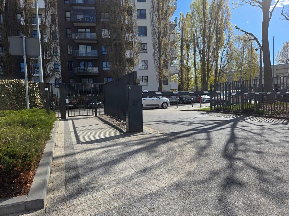 Posiadam do wynajęcia miejsce postojowe zewnętrzne