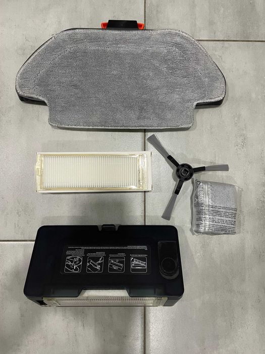 Робот-пылесос моющий Xiaomi Mi Robot Vacuum STYJ02YM/STYTJ02YM Black