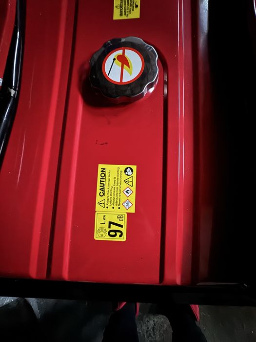 Продам генератор Clarke power  5.5