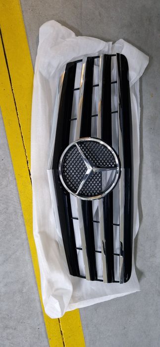 Grelha mercedes w211
