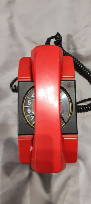 Telefon stacjonarny PRL