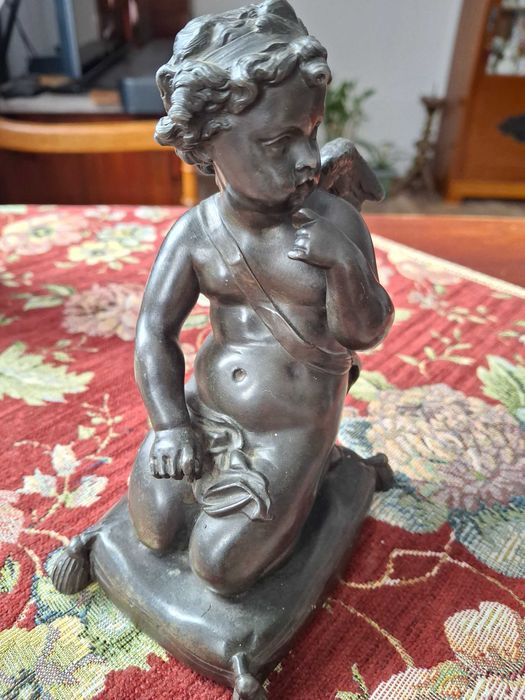 figurka XIX wiek putto