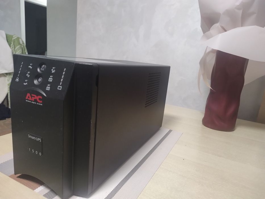 ББЖ APC smart 1500+зарядне 24v на 50 ампер