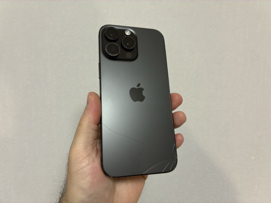 iPhone 16 Pro Max 256gb Black Titanium