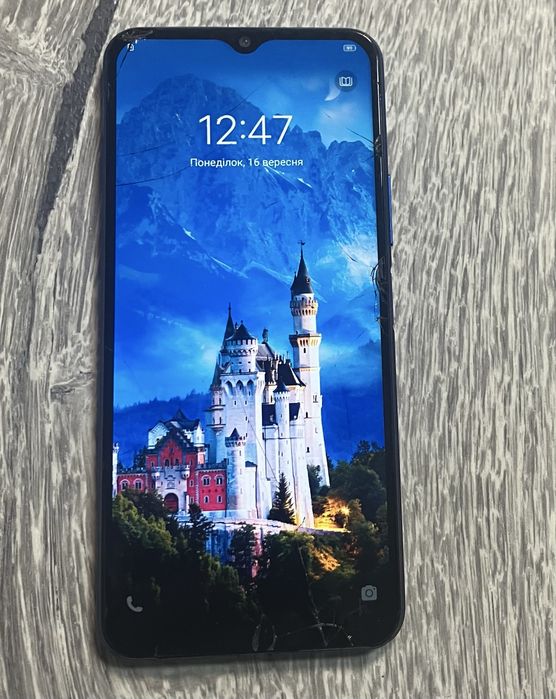 Телефон Vivo 4/64