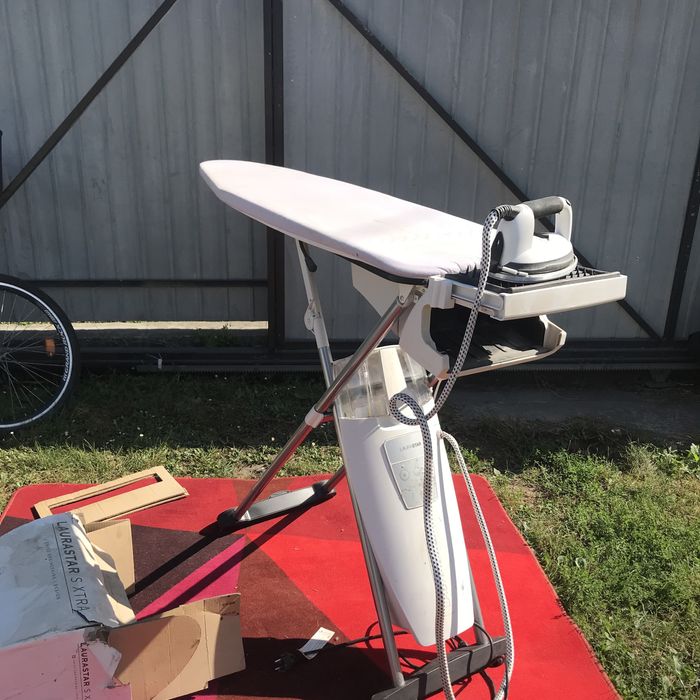 Прасувальна система Laurastar S