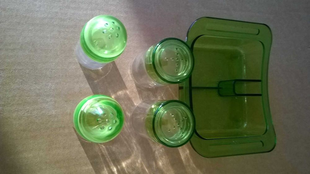 Herevin Salt and Pepper Set476958639931402241