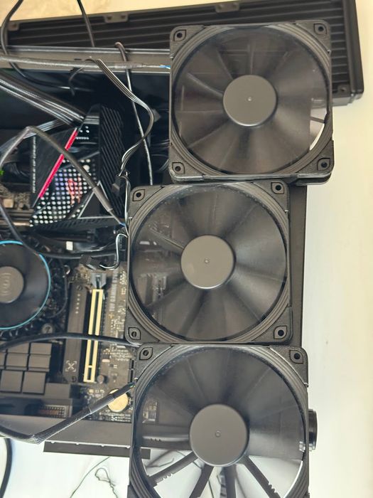 System chłodzenia cieczą ASUS ROG RYUJIN 360 (90RC0020-M0UAY0)