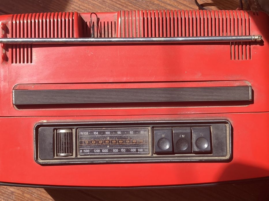 TV radio FM Triumph 1427 UM Grundig