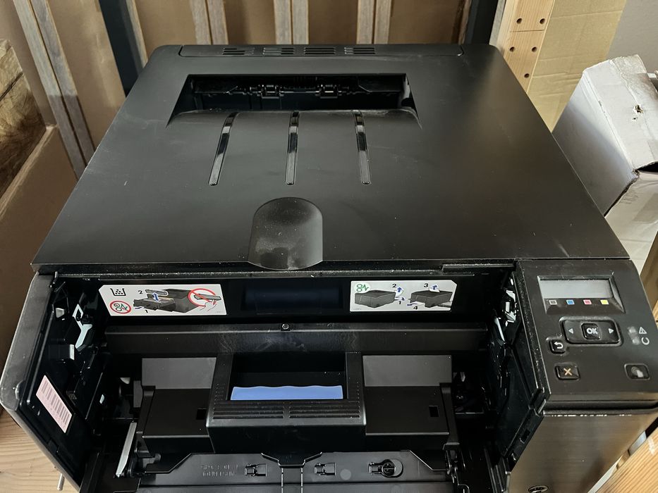 Impressora HP laser Jet Pro color M251n