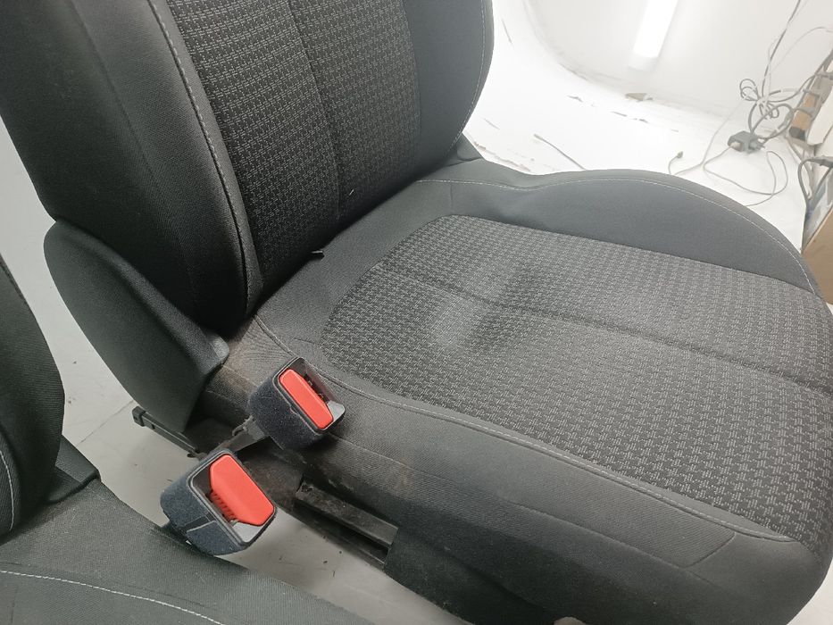 Conjunto de bancos com airbags - PEUGEOT 308 SW II | 14 -