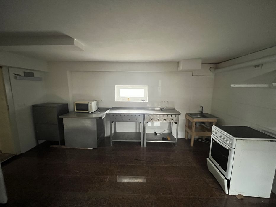 Здам готель 660 м2 Закарпаття Бене траса М23 фасад