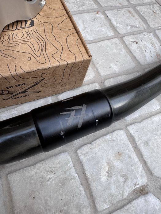 Avanço e Guiador 77designz