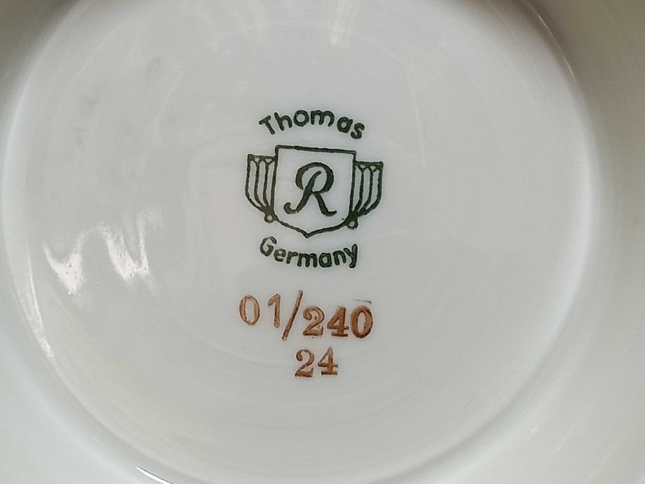 Patera na stopie, Thomas Ivory, lata 50-te