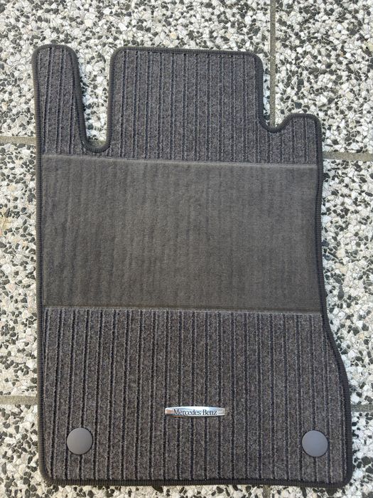 Tapetes Originais Mercedes-Benz Classe E W211 (2002–2009)