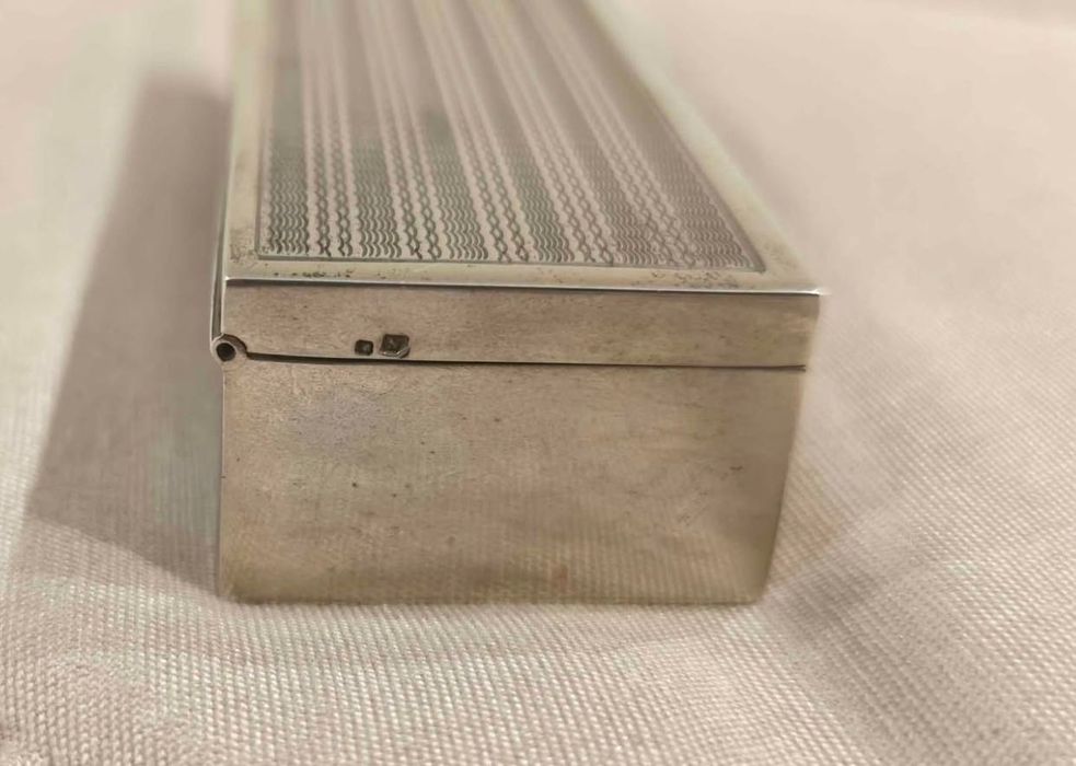 Caixa Prata Águia Guilhochada Para palitos