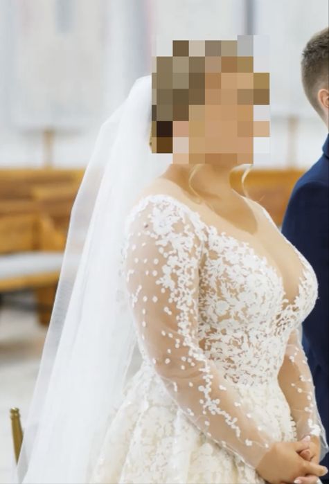 Suknia ślubna Nuria Oksana Mukha plus halka