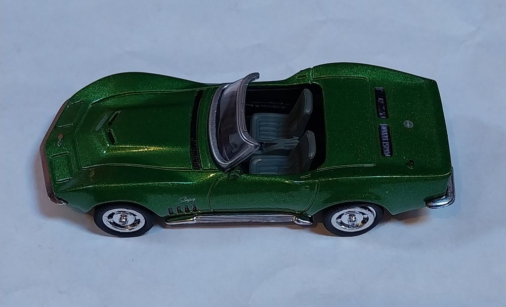 Miniatura Corvette em escala 1/43