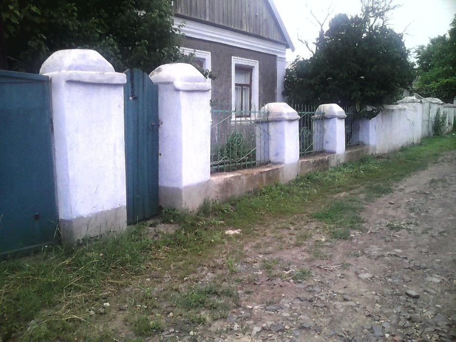 Продам будинок в Снігурівці.