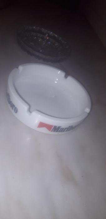 Conjunto de 3 Cinzeiros Diversos