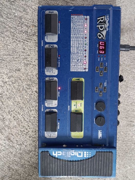 Pedaleira Digitech RP6