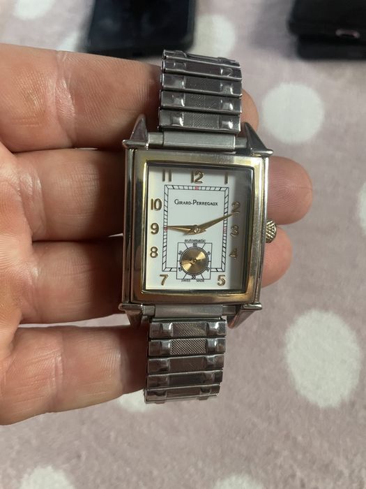 Часы Girard-Perregaux. Automatic. 8800.