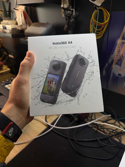 Екшн-камера Insta360 X4 8K Standard Bundle (CINSABMA) Нова
