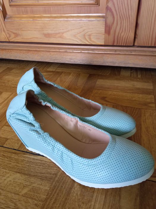 baleriny na koturnie jasnoniebieskie