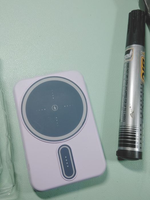 Magnetyczny powerbank tanio