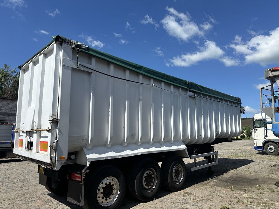 Напівпричіп зерновоз самоскид