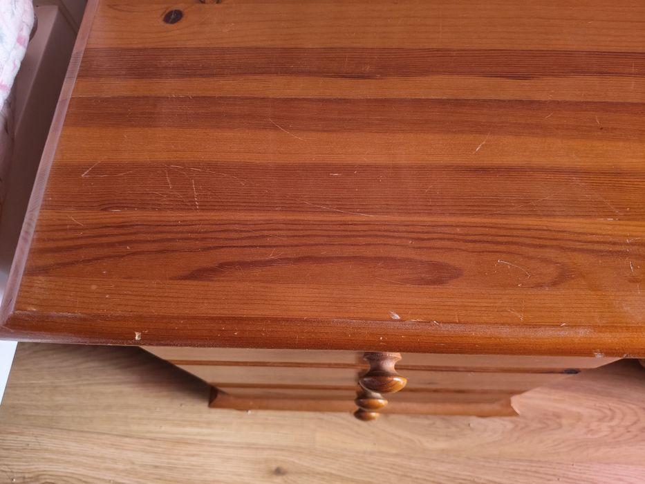 Mesa de cabeceira