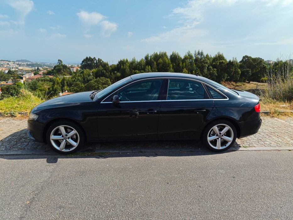 Audi A4 B8 2.0 TDI 143cv ano 2009