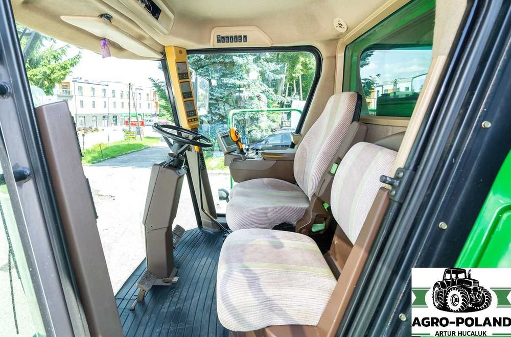 Комбайн зернозбиральний JOHN DEERE W 550 - 2981 м/г - 5,5 м - 2011 рік