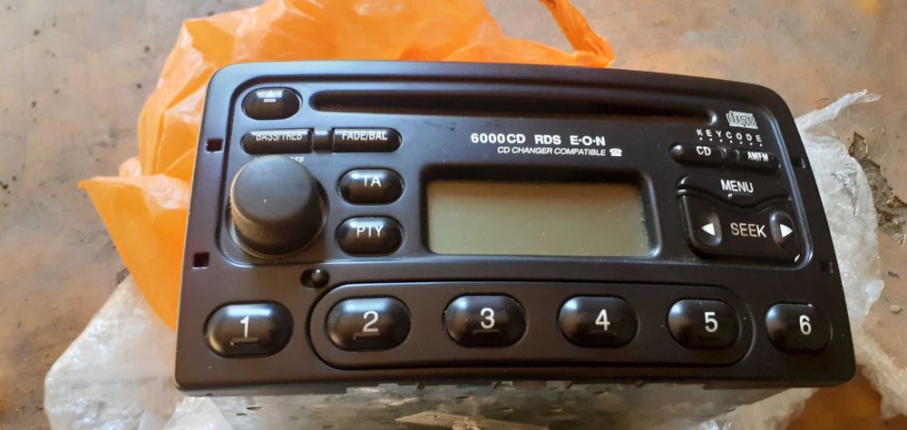 Автомагнитола пионер. бу.