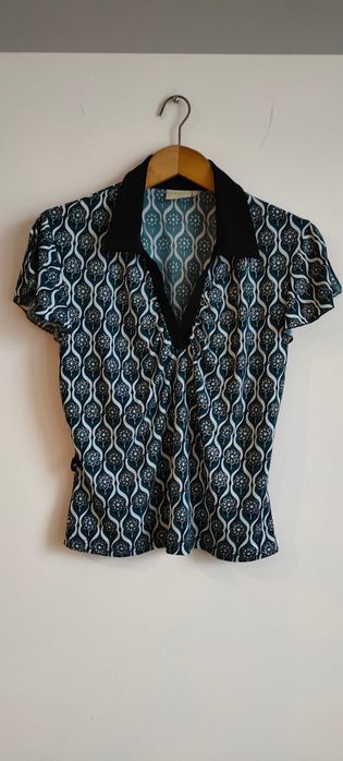 Bliska z kołnierzykiem