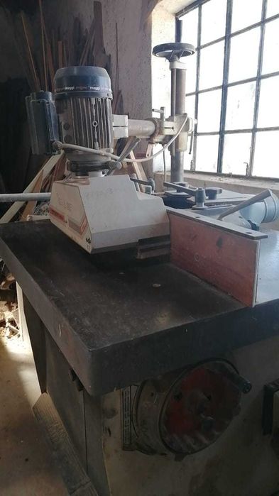 Tupia com alimentador