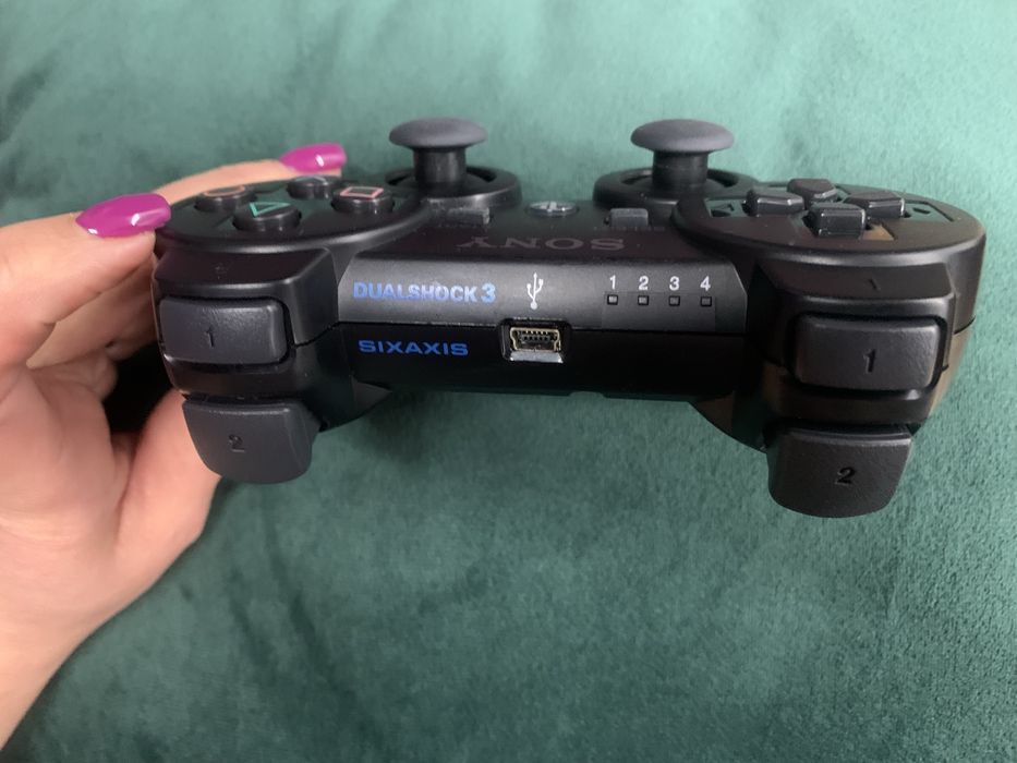 Oryginalny pad do konsoli ps3 - czarny