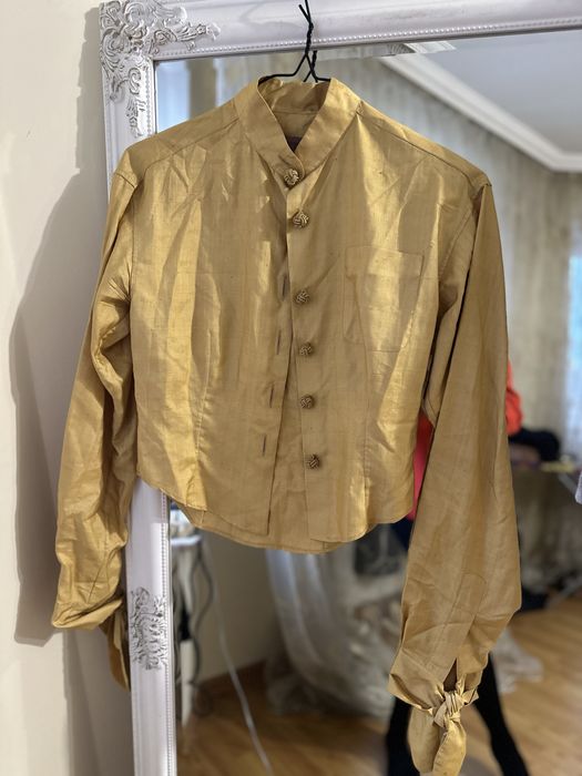 Вінтажа брендова блуза брендова в китайському шовкова romeo gigli